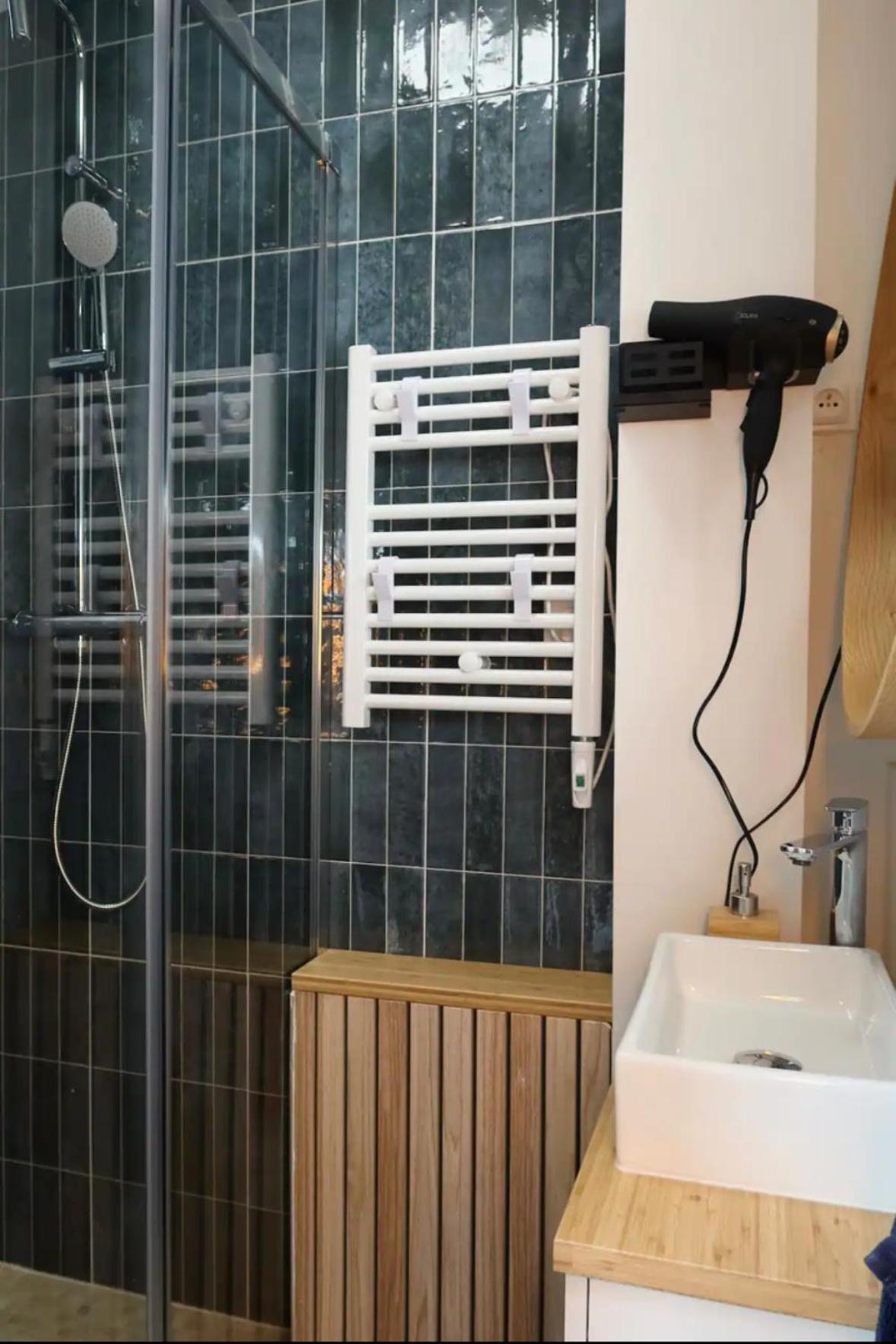 Charmant Appartement Cosy A Suresnes Dış mekan fotoğraf